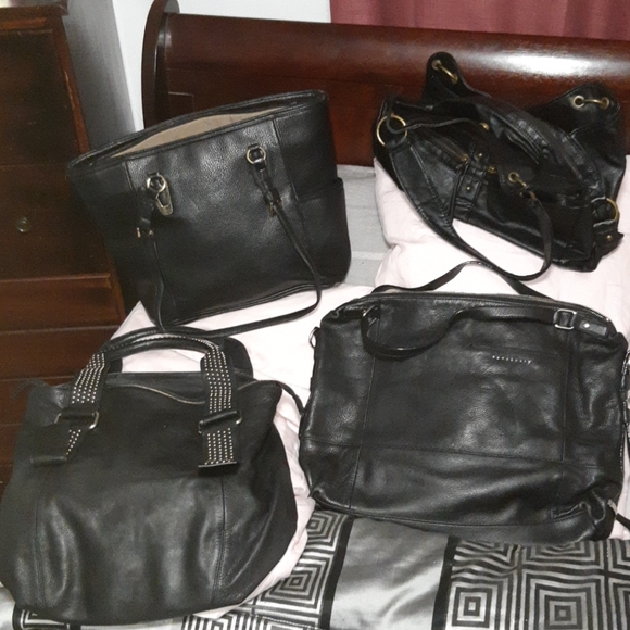 4 black handbags - Picture 1 of 1